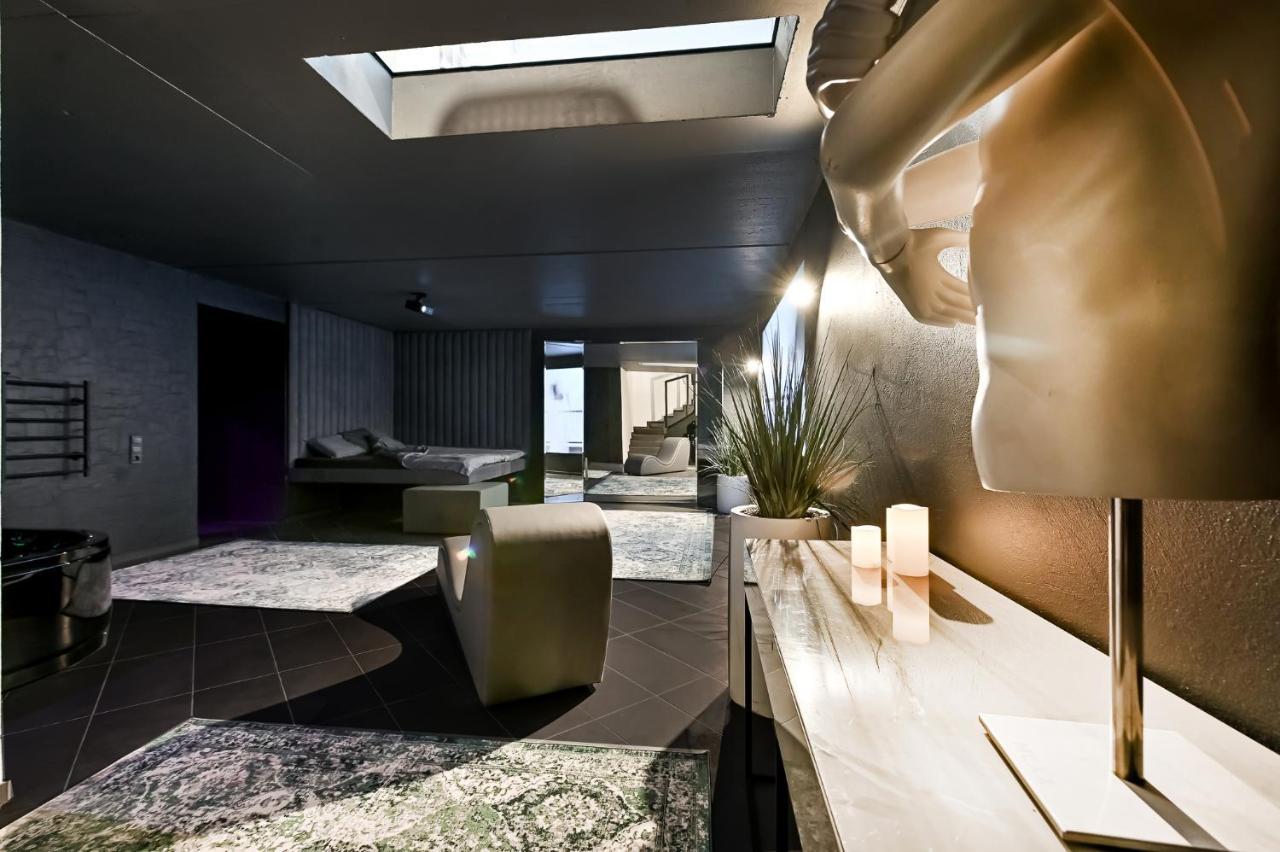 Appartamento Jacuzzi Cinema loft Kaunas Esterno foto