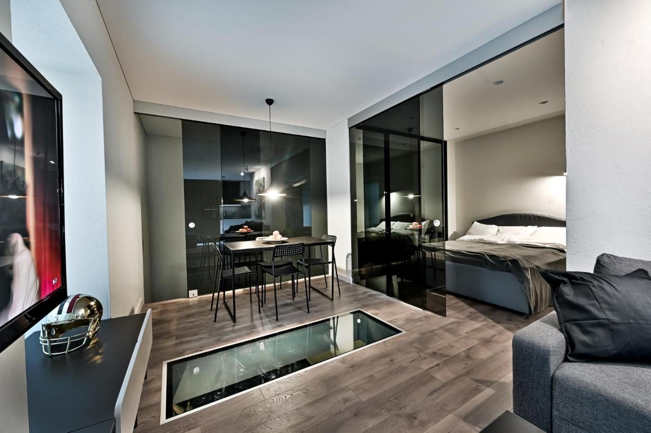 Appartamento Jacuzzi Cinema loft Kaunas Esterno foto